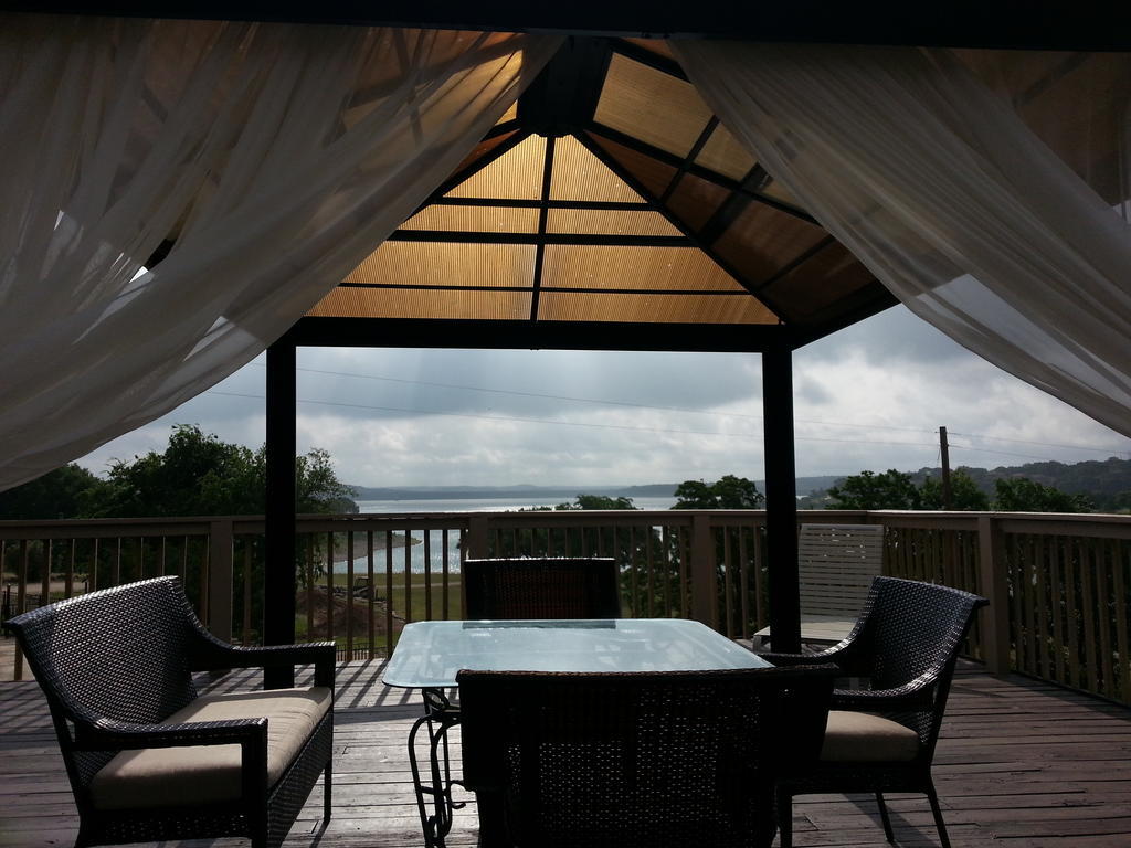Lodge At Turkey Cove Каньон-Лейк Экстерьер фото